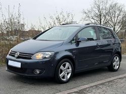 Blau Gebraucht 2010 VW Golf Team Kombi | 5.499 € (Fairer Preis)