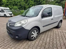 Grau Gebraucht 2014 Renault Kangoo Komfort Van / Kleinbus | 4.900 € (Superpreis)