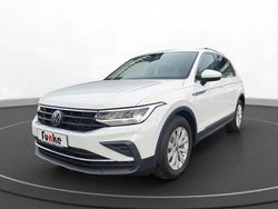 Pure white Gebraucht 2024 VW Tiguan Life SUV | 36.990 € (Teuer)