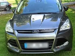 Silber Gebraucht 2013 Ford Kuga Titanium SUV | 11.500 € (Etwas zu teuer)