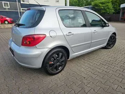 Silber Gebraucht 2003 Peugeot 307 Sport Limousine | 2.200 € (Teuer)