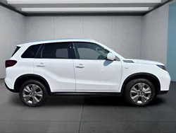 Weiß Neu 2025 Suzuki Vitara SUV | 25.449 € (Fairer Preis)