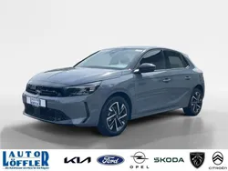 Grau Neu 2025 Opel Corsa Limousine | 27.985 € (Etwas zu teuer)