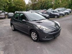 Grau Gebraucht 2011 Peugeot 206+ Basis Kleinwagen | 4.150 € (Fairer Preis)
