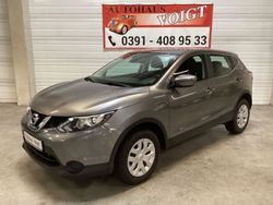 Grau Gebraucht 2017 Nissan Qashqai SUV | 13.998 € (Fairer Preis)