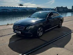 Schwarz Gebraucht 2019 Mercedes E200 Limousine | 21.800 € (Etwas zu teuer)