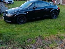 Schwarz Gebraucht 2005 Audi TT Kleinwagen | 6.500 €