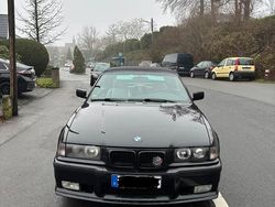 Schwarz Gebraucht 1999 BMW 318 Cabriolet M Sport Cabrio | 3.600 €