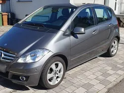 Grau Gebraucht 2008 Mercedes A180 Limousine | 4.900 € (Fairer Preis)