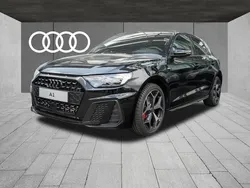Mythosschwarz metallic Neu 2025 Audi A1 Sportback S-Line Kleinwagen | 39.320 € (Etwas zu teuer)