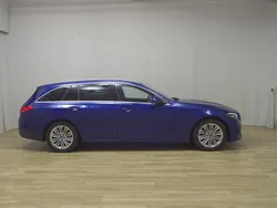 Spektralblau metalliclack Gebraucht 2022 Mercedes C220 Avantgarde Kombi | 23.480 € (Guter Preis)