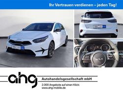 Carraraweiß uni Neu 2025 Kia Ceed Kleinwagen | 22.220 € (Guter Preis)
