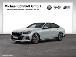 Brooklyn grau Gebraucht 2024 BMW i5 M Sport Limousine | 68.990 €