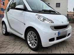 Weiß Gebraucht 2011 Smart ForTwo Coupé Coupé | 4.200 €
