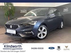 Grau Gebraucht 2024 Seat Leon ST FR Kombi | 29.950 € (Fairer Preis)