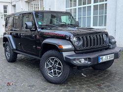 Schwarz Gebraucht 2025 Jeep Wrangler Unlimited Rubicon SUV | 57.900 € (Etwas zu teuer)