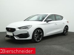 Weiss Gebraucht 2024 Cupra Leon Limousine | 26.750 € (Guter Preis)