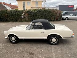 Weiß Gebraucht 1964 Mercedes 230 Cabrio | 85.000 €