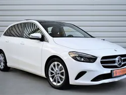 Weiß Gebraucht 2019 Mercedes B220 Van / Kleinbus | 26.990 € (Fairer Preis)
