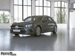 Grau Gebraucht 2020 Mercedes A250 Progressive Limousine | 29.490 € (Fairer Preis)