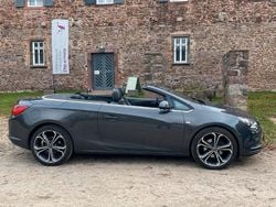 Grau Gebraucht 2013 Opel Cascada Edition Cabrio | 6.900 €