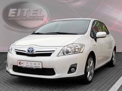 Weiß Gebraucht 2011 Toyota Auris Hybrid Executive Limousine | 14.870 € (Teuer)