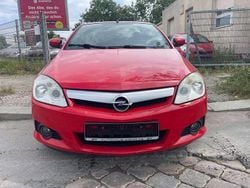 Rot Gebraucht 2004 Opel Tigra Enjoy Cabrio | 590 € (Superpreis)