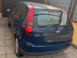 Blau Gebraucht 2002 Ford Fiesta Kleinwagen | 1.400 € (Fairer Preis)