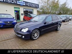 Blau Gebraucht 2004 Mercedes C200 Avantgarde Kombi | 5.750 € (Teuer)