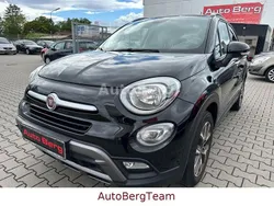 Schwarz Gebraucht 2016 Fiat 500X Cross SUV | 9.890 € (Fairer Preis)