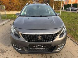 Grau Gebraucht 2019 Peugeot 2008 GT-line SUV | 12.400 € (Fairer Preis)