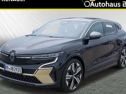 Schwarz Gebraucht 2022 Renault Mégane Komfort Limousine | 32.990 € (Teuer)