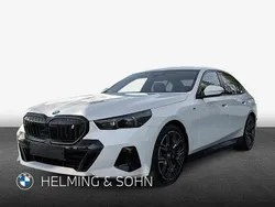 Weiß Gebraucht 2025 BMW i5 M Sport Limousine | 69.900 €