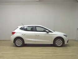 Weiss Gebraucht 2022 Seat Ibiza Style Limousine | 10.980 € (Guter Preis)