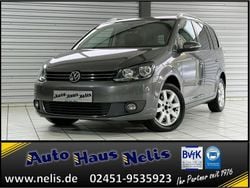 Grau Gebraucht 2014 VW Touran Cup Van / Kleinbus | 6.990 € (Fairer Preis)