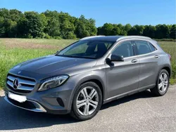 Grau Gebraucht 2017 Mercedes GLA180 Urban SUV | 18.900 € (Superpreis)