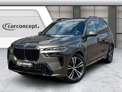 Grün Gebraucht 2025 BMW X7 M Sport SUV | 89.900 € (Fairer Preis)