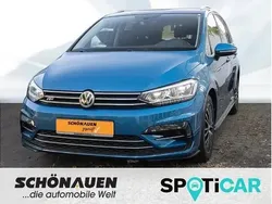 Blau Gebraucht 2017 VW Touran Van / Kleinbus | 16.850 € (Guter Preis)