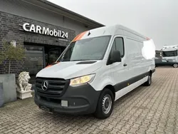 Artikweiss (metallic) Gebraucht 2022 Mercedes Sprinter Van | 32.699 € (Teuer)
