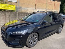 Schwarz Gebraucht 2024 Ford Focus ST-Line Limousine | 20.990 € (Superpreis)
