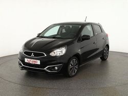 Schwarz Gebraucht 2017 Mitsubishi Space Star Diamant Edition Kleinwagen | 13.990 €