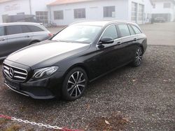 Schwarz Gebraucht 2020 Mercedes E300 Avantgarde Limousine | 20.900 € (Fairer Preis)