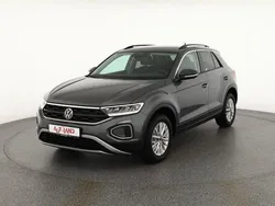 Grau Gebraucht 2024 VW T-Roc Life SUV | 22.990 € (Fairer Preis)