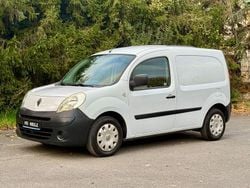 Weiß Gebraucht 2009 Renault Kangoo Basis Van / Kleinbus | 5.999 € (Teuer)