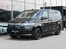 Deep black perleffekt Gebraucht 2023 VW T7 Style Van | 57.950 € (Teuer)