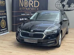 Schwarzmagic perlef (metallic) Gebraucht 2022 Skoda Octavia Ambition Kombi | 21.899 € (Guter Preis)