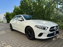 Weiß Gebraucht 2020 Mercedes A200 Limousine | 21.980 € (Guter Preis)