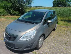 Gebraucht 2010 Opel Meriva Innovation Van / Kleinbus | 3.600 € (Guter Preis)