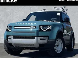 Blau Gebraucht 2024 Land Rover Defender SE SUV | 83.940 € (Teuer)
