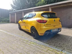 Gelb Gebraucht 2016 Renault Clio IV Trophy Kleinwagen | 15.200 € (Fairer Preis)